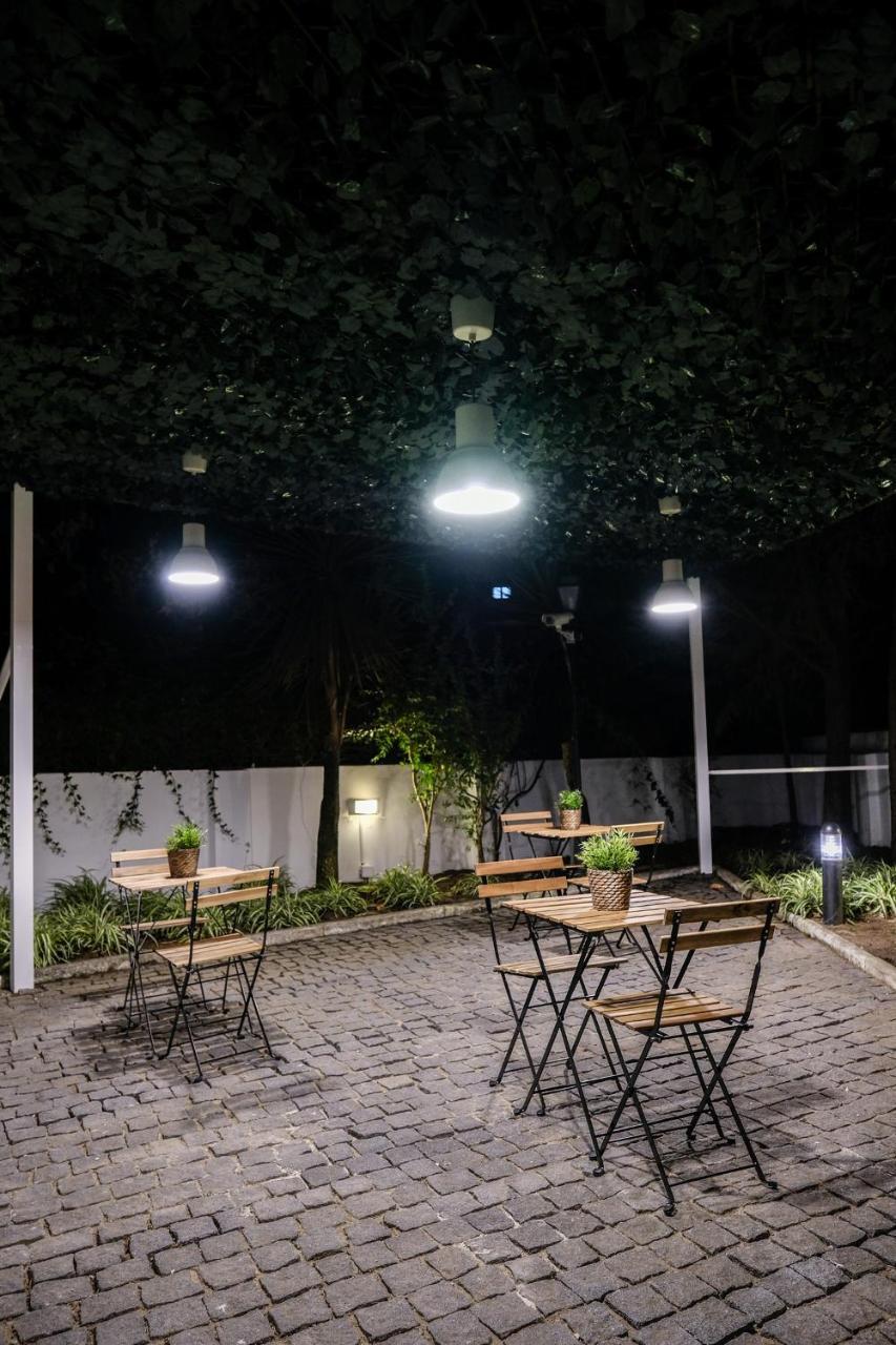 4U Lisbon Airport Suites エクステリア 写真