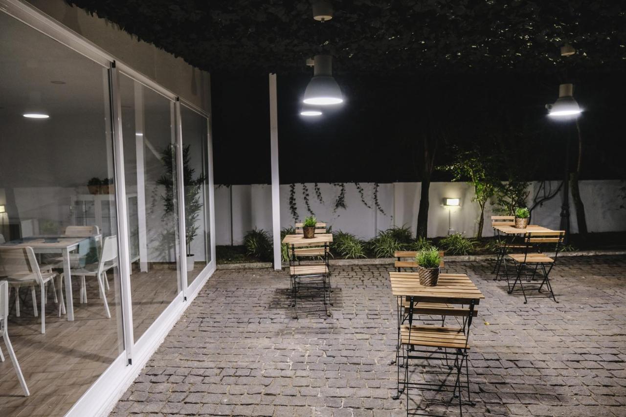 4U Lisbon Airport Suites エクステリア 写真